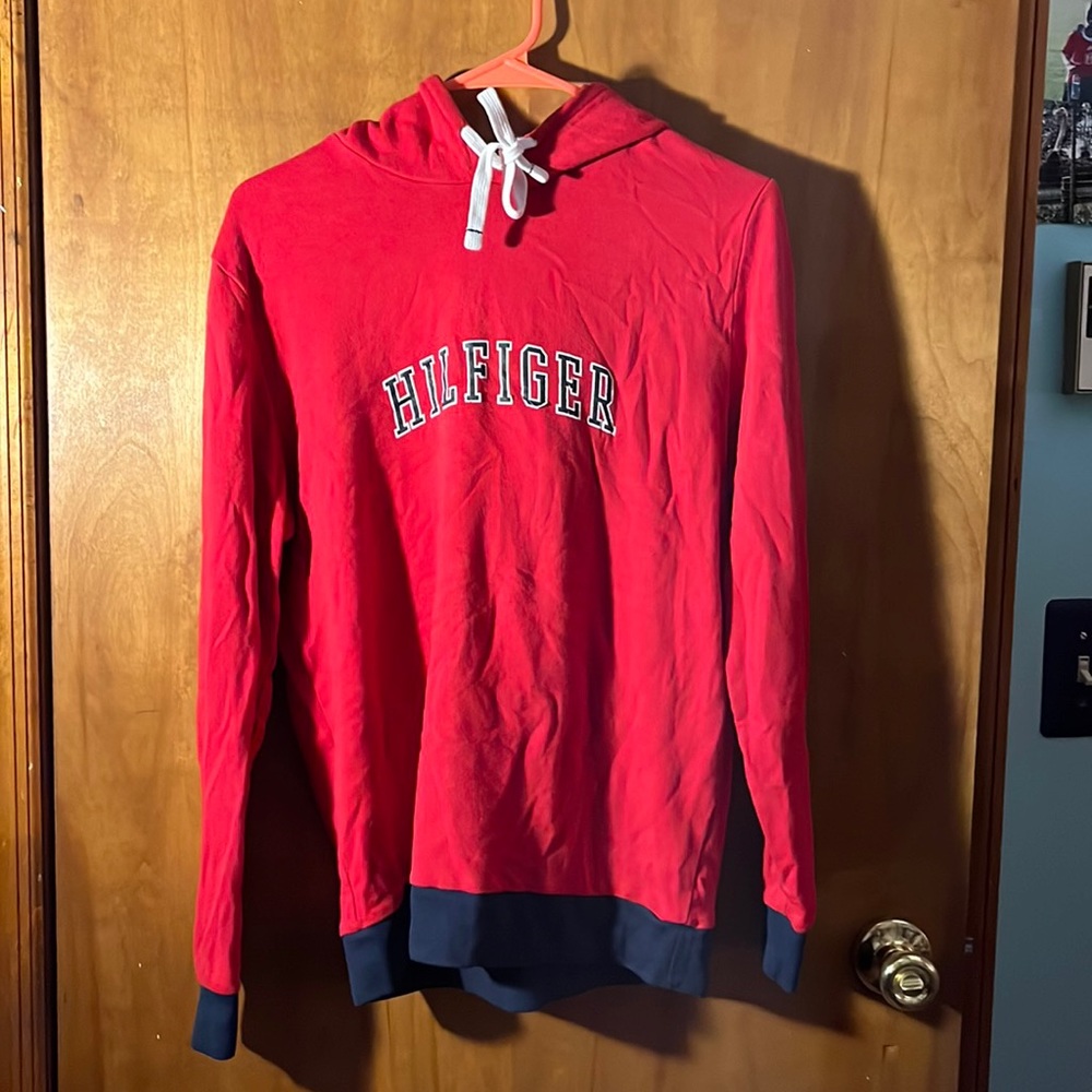 Tommy Hilfiger red sweatshirt
